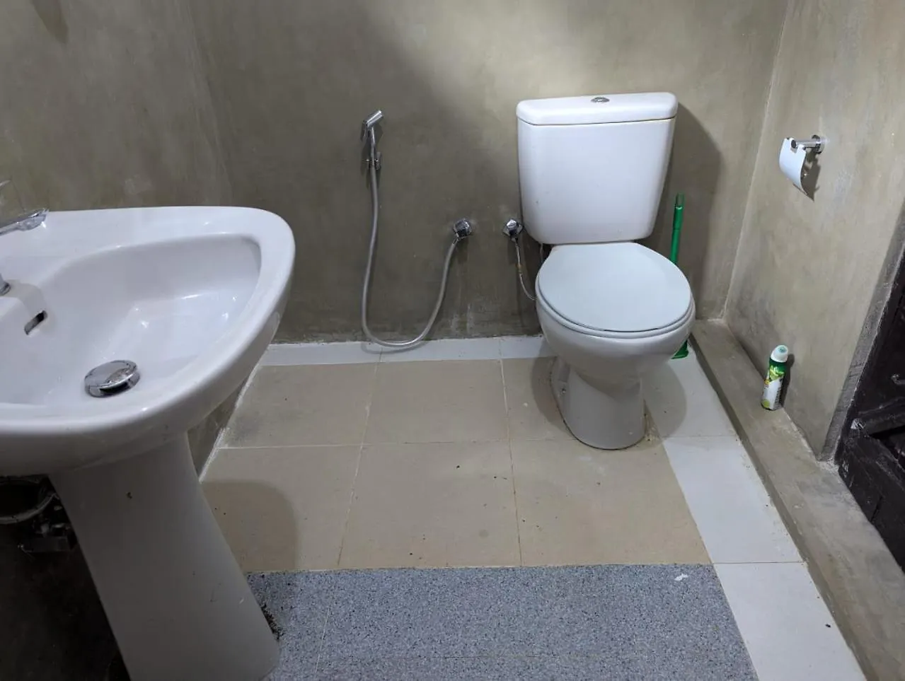 Manudi Kandy Hostel Sri Lanka